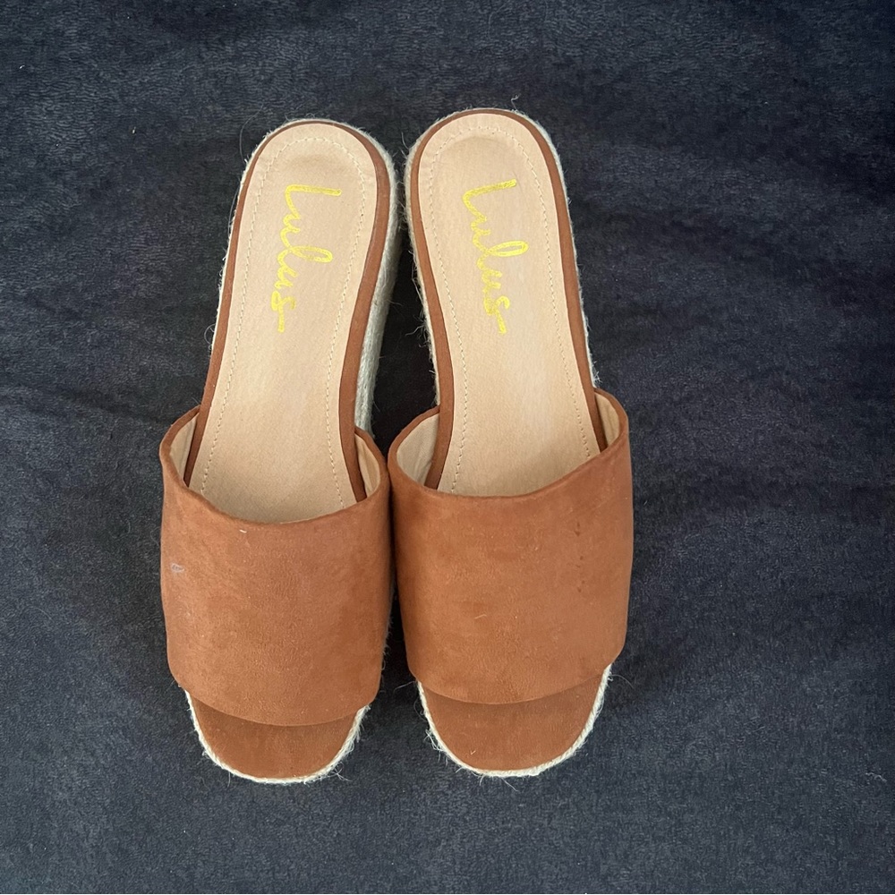 Lulus sandals flatform
